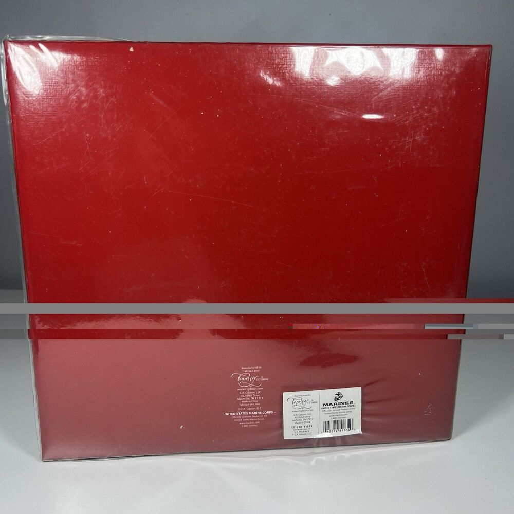 United States Marines Postbound Red Scrapbook Album 12x12 With License Plate - Picture 9 of 10